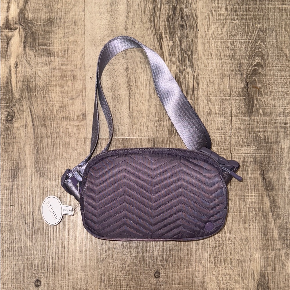 Stylish Purple Quilted Women's Fanny pack